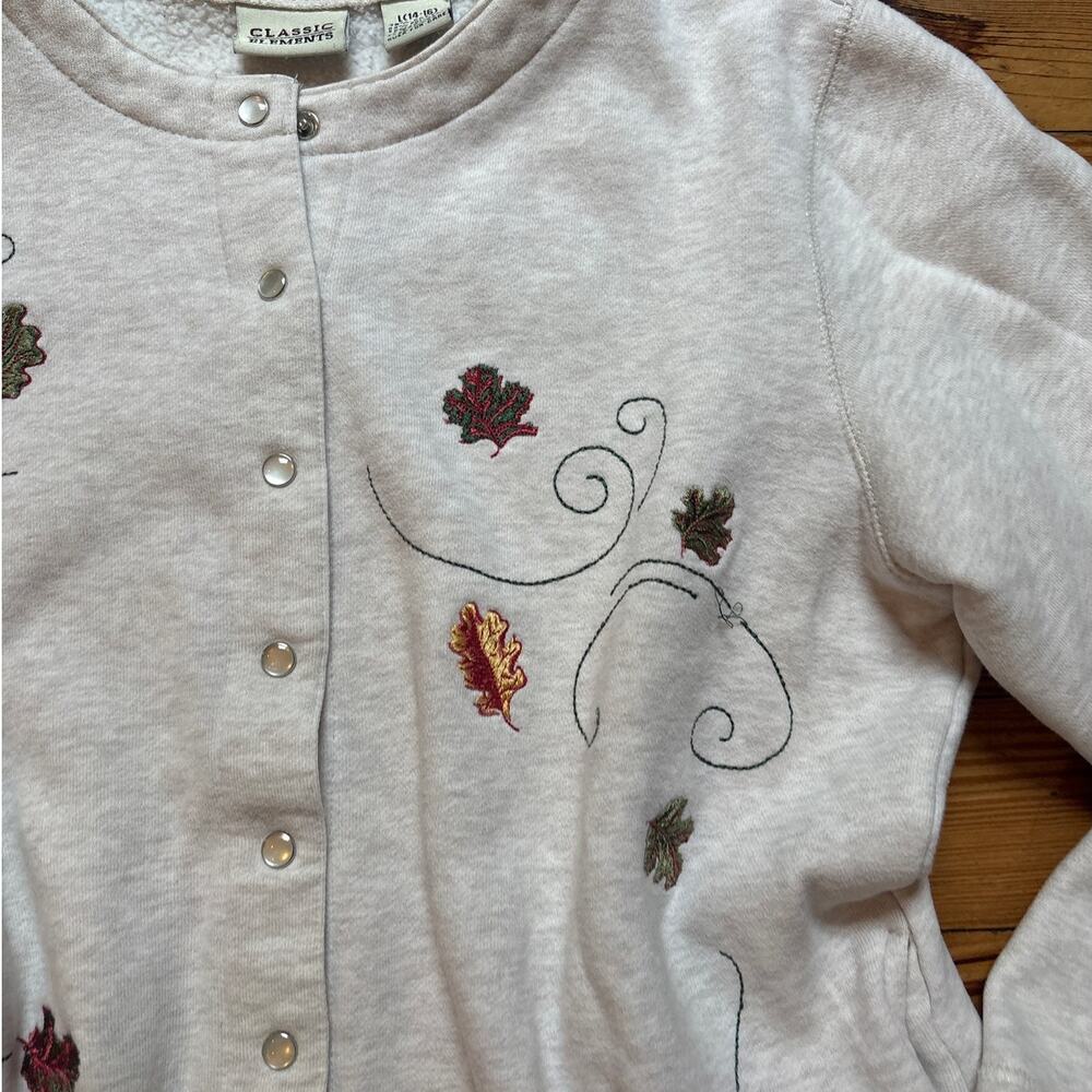 Classic Elements beige fall leaves embroidered gr… - image 3